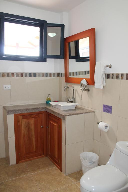 Galapagos Cottages Пуэрто-Айора Номер фото