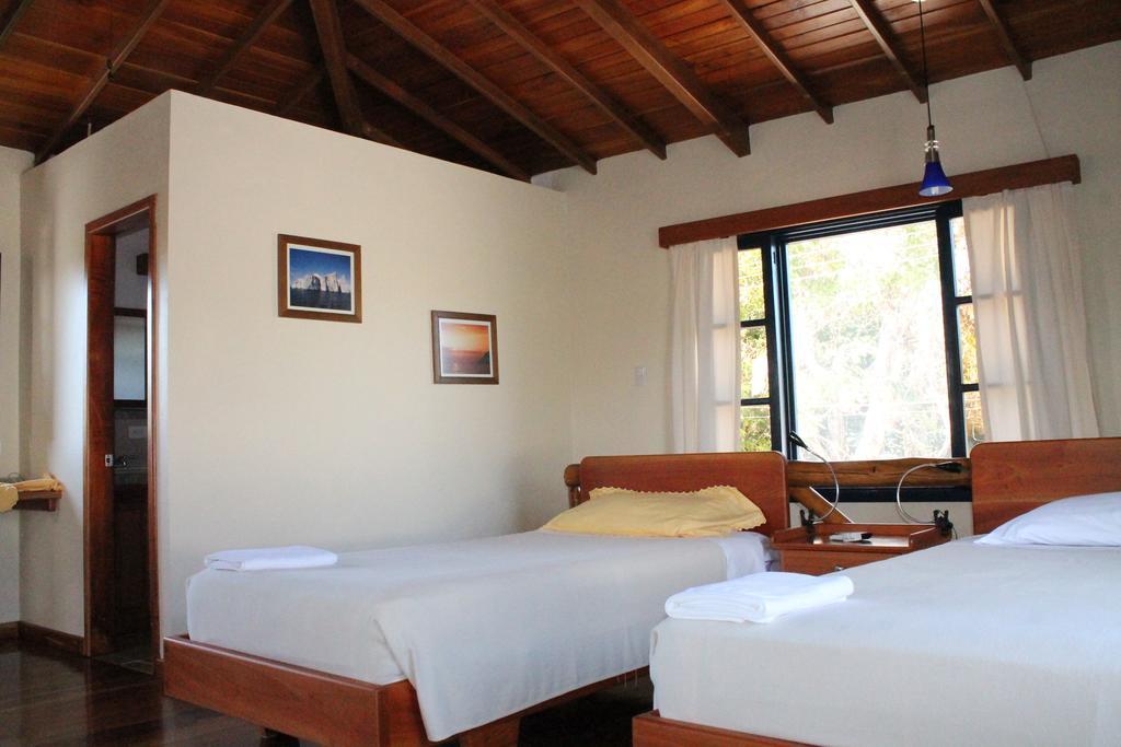 Galapagos Cottages Пуэрто-Айора Номер фото
