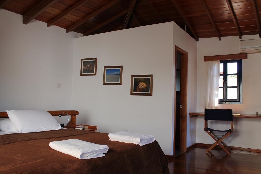 Galapagos Cottages Пуэрто-Айора Номер фото