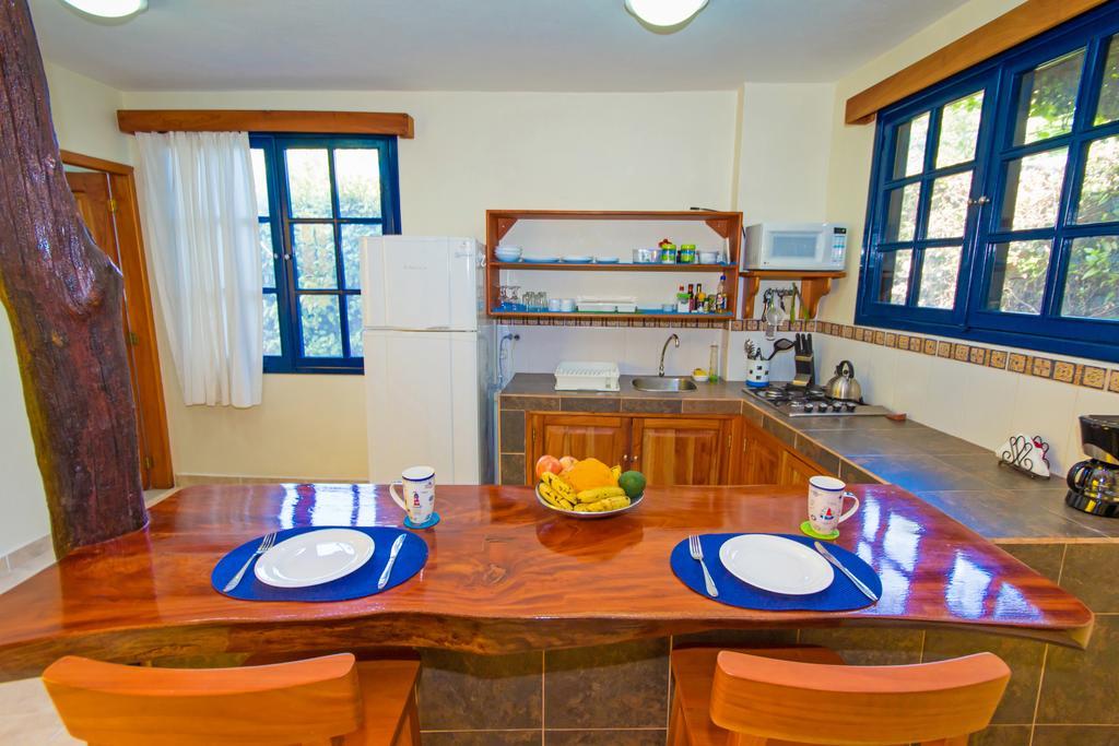 Galapagos Cottages Пуэрто-Айора Экстерьер фото