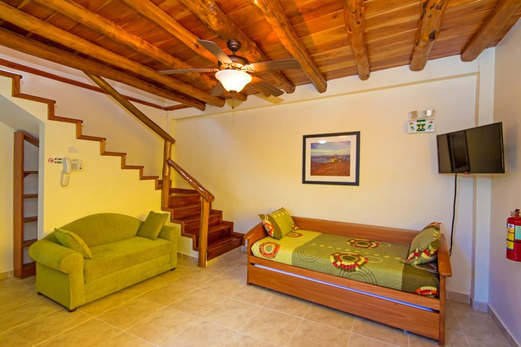 Galapagos Cottages Пуэрто-Айора Экстерьер фото